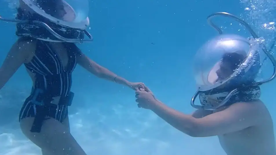 Karan Proposes Underwater to Tejasswi in Mauritius Adventure