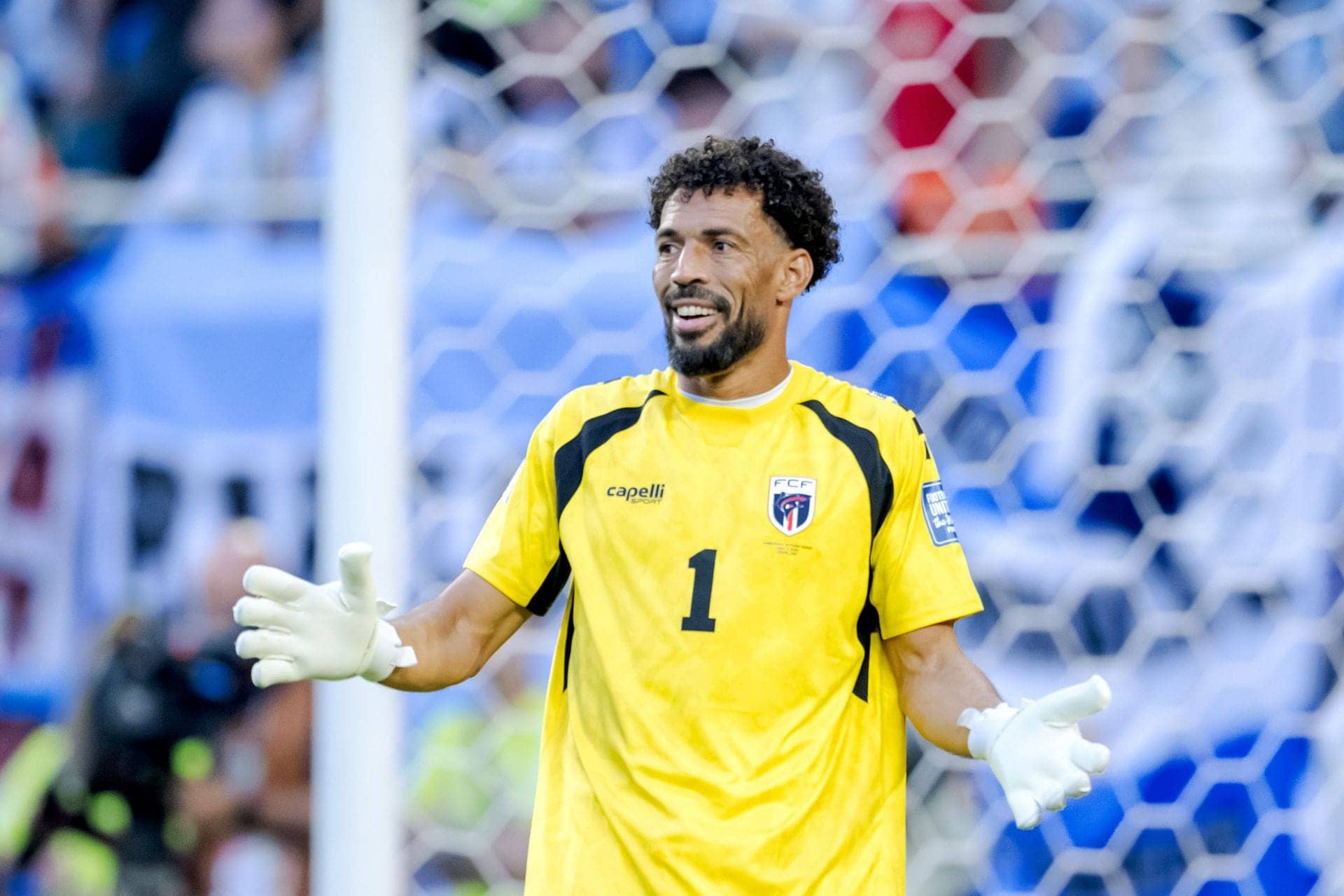 Vozinha Joins Colo Colo After Stunning World Cup Performance