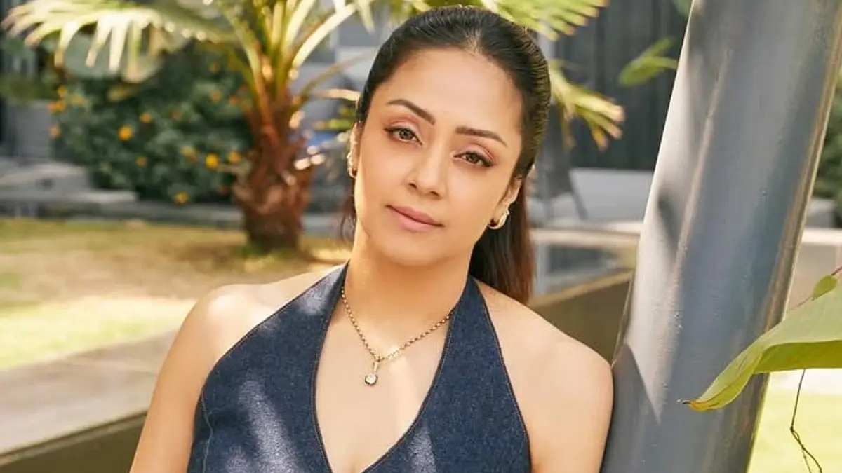 Jyotika's Dhamaka: Students Rally Behind Their Queen!
