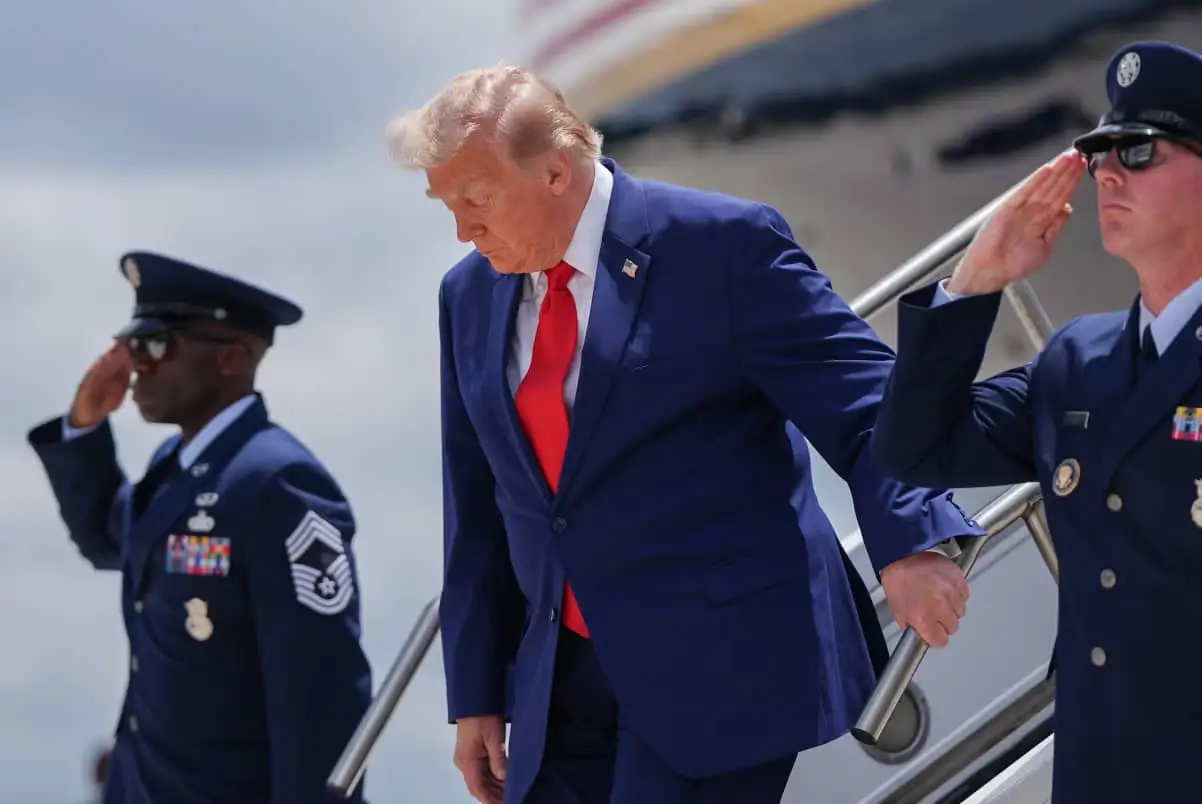 Trump's Iran Dilemma: Navigating a Diplomatic Tug-of-War