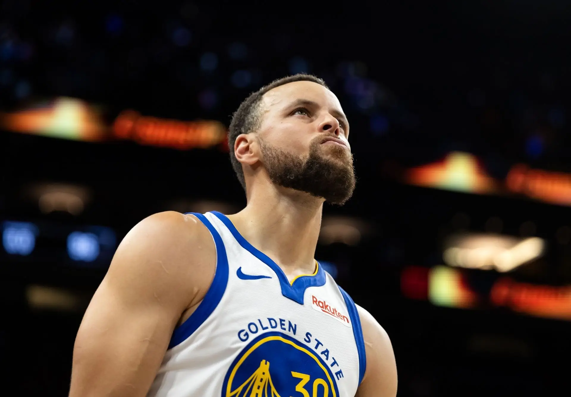 Curry Ka Ghar Dhoondna: Kya Warriors Ko Chhod Dega?