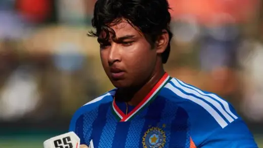 Ashwin Ki Baaton Mein Sooryavanshi Ki Kahani Chhupi Hai