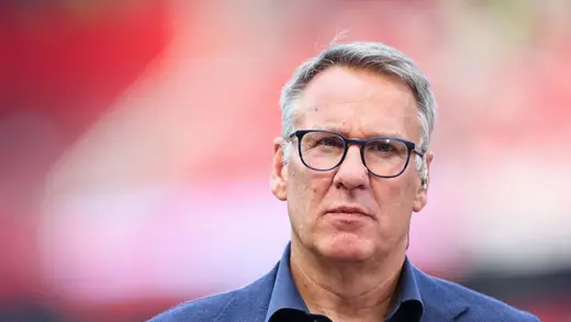 Merson Predicts Liverpool Will Challenge Arsenal for Title