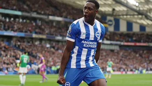 Danny Welbeck's Contract Tug-of-War: Man Utd vs Chelsea