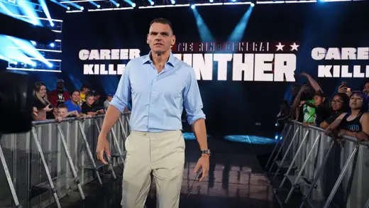 Gunther Causes Havoc and Threatens Pearce on SmackDown