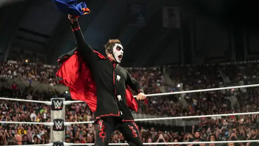 Danhausen's Surprise Saves Rey Fenix at SmackDown Showdown