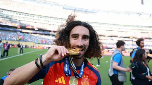 Marc Cucurella Lets Postman Wear His World Cup Medal