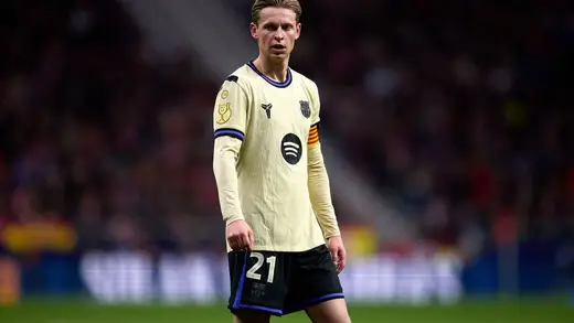 Barcelona Hunts for World Cup Star After De Jong's Injury