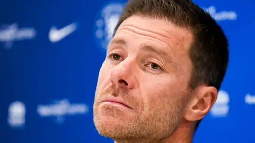 Xabi Alonso Confirms Chelsea Keeper Sanchez Injured