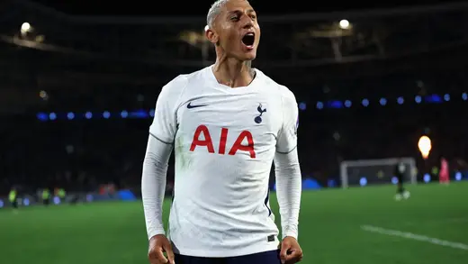 Chelsea and Tottenham Stars Share a Laugh After Sydney Cup