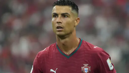 Ronaldo Ka Instagram Pe Dhamaka: Famous Athlete Ka Title