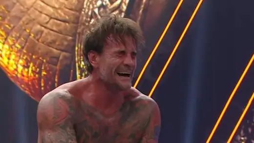 CM Punk Ki Pants Ki Kahani: Sweat Ya Poop? Fans Pareshan!