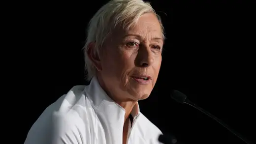 Martina Navratilova Backs Sophie Cunningham Amid Controversy