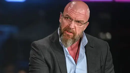 Triple H Ki Dhamakedar Feud: Owens vs CM Punk Ka Drama