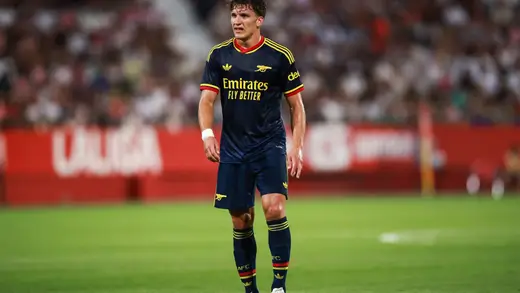Tzolis Says Rivals Are Under Pressure, Gunners Just Chill