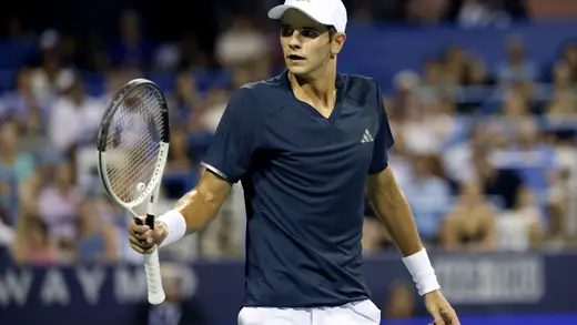 Rafael Jodar's Shoelace Shenanigans Leave Fans Fuming