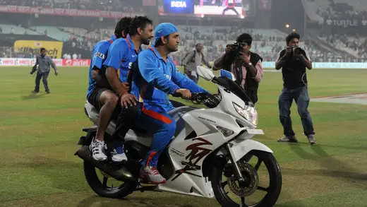 MS Dhoni's Magical Bike Adventure Leaves Fans in Awe