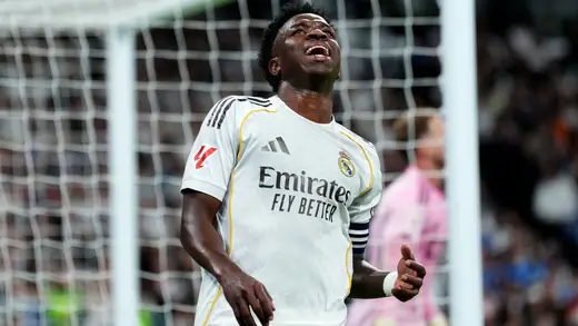 Alderweireld Thinks Arsenal Should Pick Alvarez Over Vinicius