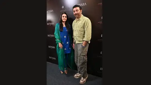 Sunny Deol Ka Social Media Par Jethalal Style Gyaan