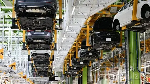 UK Factories Stumble as Auto Sector Hits a Bumpy Ride