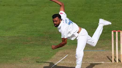 Jaydev Unadkat Returns to Sussex for County Championship Fun