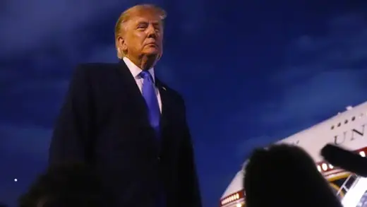 Trump's Solo Foreign Policy: A Slice of Lonely Pizza