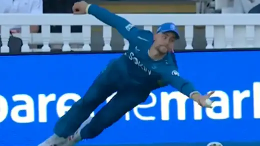 Will Jacks' Stunning Catch Leads MI London to Victory