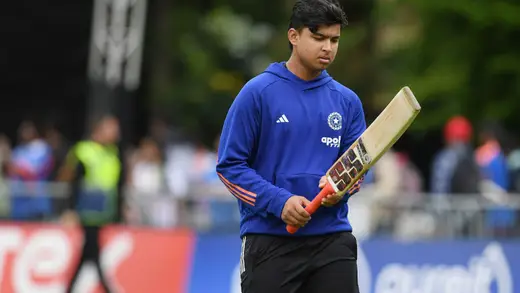 Vaibhav Sooryavanshi Becomes Red-Ball Cricket Ka Superstar