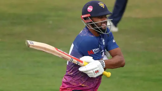 Emilio Gay's Injury Leaves England in a Batting Pickle