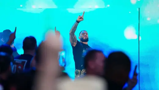 Roman Reigns Is Back for Survivor Series Chaos in Houston