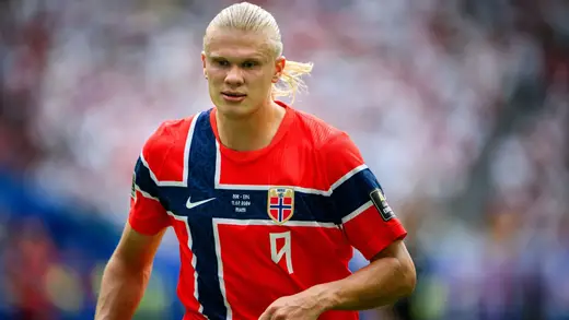 Erling Haaland Shows Off £1.1M Rolex During Vacation Fun