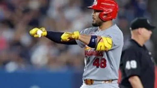 Cardinals Ki Bronx Mein Jeet: Herrera Ka Jadoo Chala