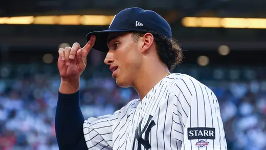 George Lombard Jr. Ka Debut: Home Run Se Lagayi Chhakka!