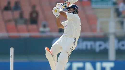 Deep Dasgupta's Hilarious Support for Rishabh Pant's Game