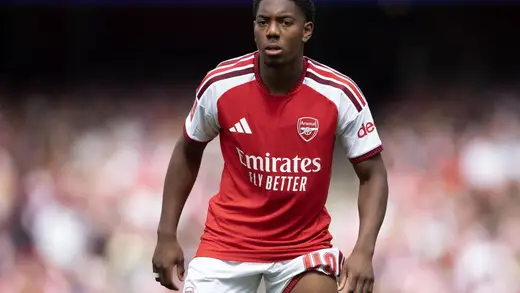 Myles Lewis-Skelly Wants to Stay at Arsenal Despite Chelsea Interest