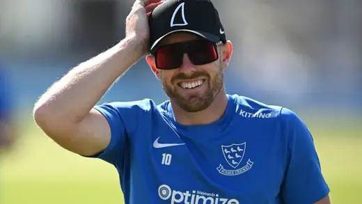 Danny Lamb retires from professional cricket on medical advice at 30