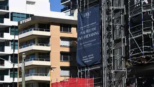 Opposition Proposes Migration Cuts to Tackle Housing Crisis
