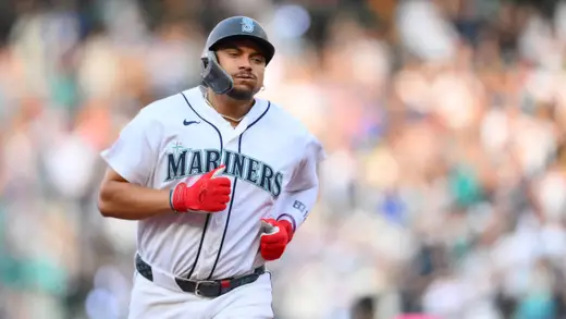Josh Naylor Ka Dhamaka Home Run Aur Wrist Ki Pareshani