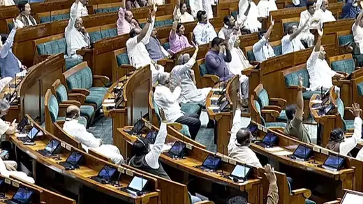 Naye Rules: Jethalal Ki Tarah Samjho Bhai, Sab Bachega!