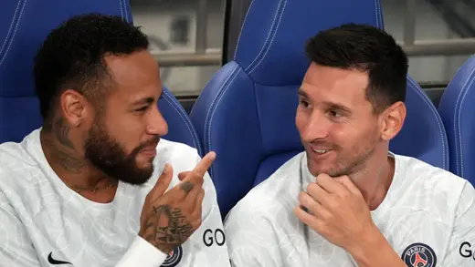 Neymar Ka Emotional Support Messi Ke Tribute Pe Chaka Chak