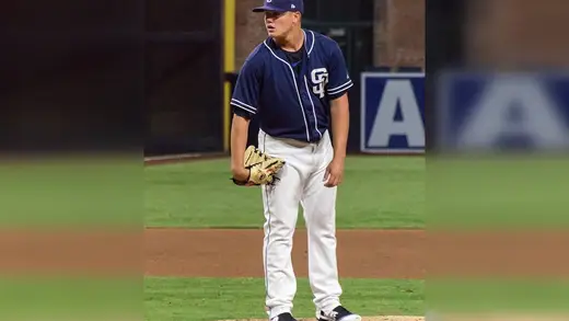Padres Players Rescue Glove for Young Fan at Petco Park