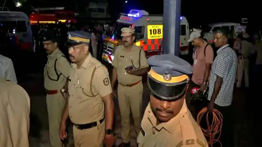 Kerala Police Pakadti Hai Mohandas Ko NEET Comments Pe