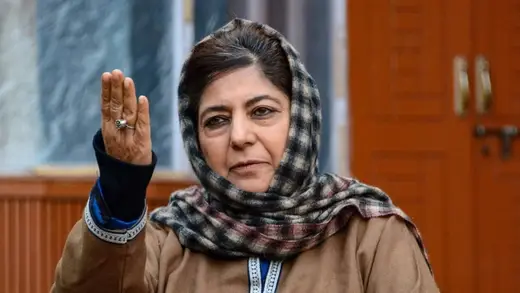 Mehbooba Ki Yogi Baba Se Takraar: Jauhar University Ki Kahani