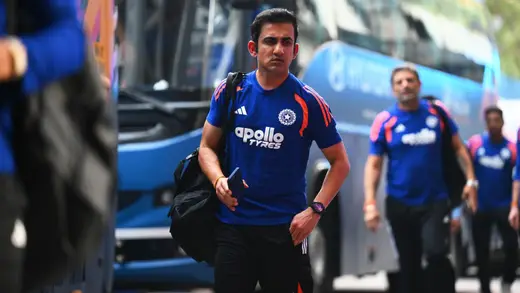 Mishra Stands by Gambhir: Players Need to Shine Bright