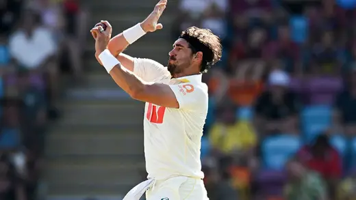 Mitchell Starc Becomes Lefty Wicket Wizard in Tests