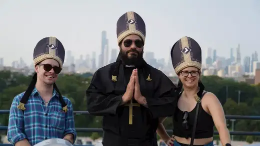 White Sox Fans Celebrate with Heavenly Pope Hat Giveaway