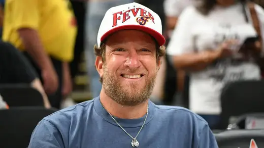 Portnoy Compares Barstool Sports to SNL's Wildness