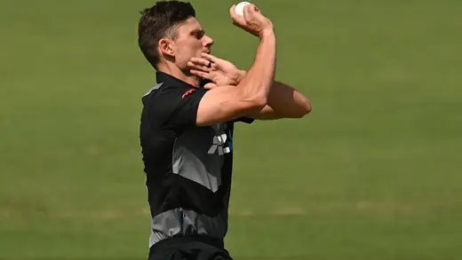 Brett Randell Powers Derbyshire's Quest for Promotion Glory