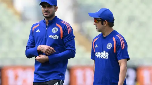 Harbhajan Singh Rallies for Gambhir and Gill's Captaincy