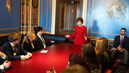 Can Susan Collins Bring Back Centrist Politics in 2023?